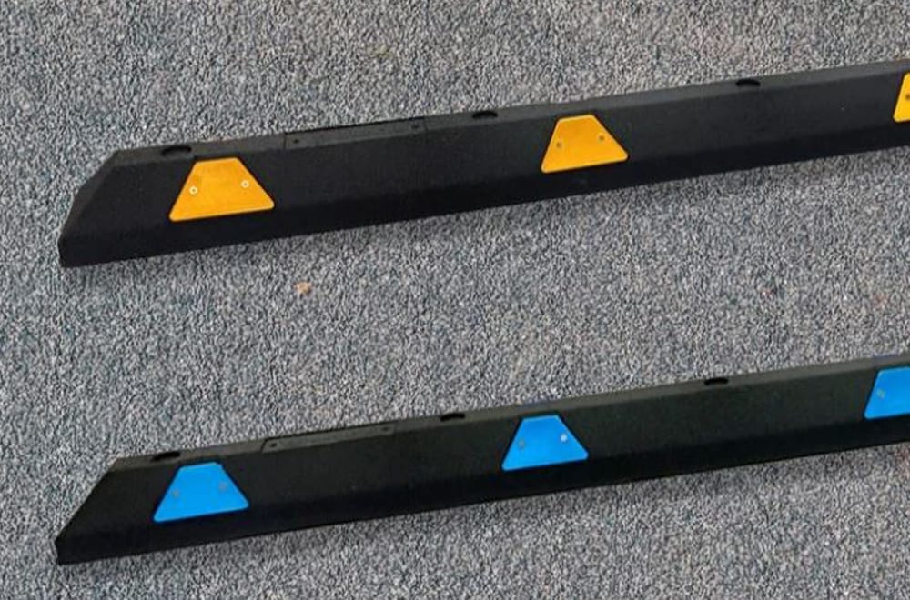 Parking Curb