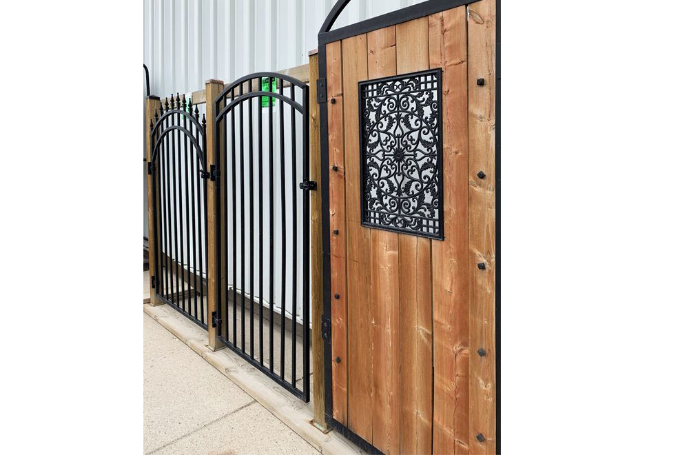 NUVO 15 x 24 RECTANGLE BLACK CAST FENCE INSERT ACW61 (2)