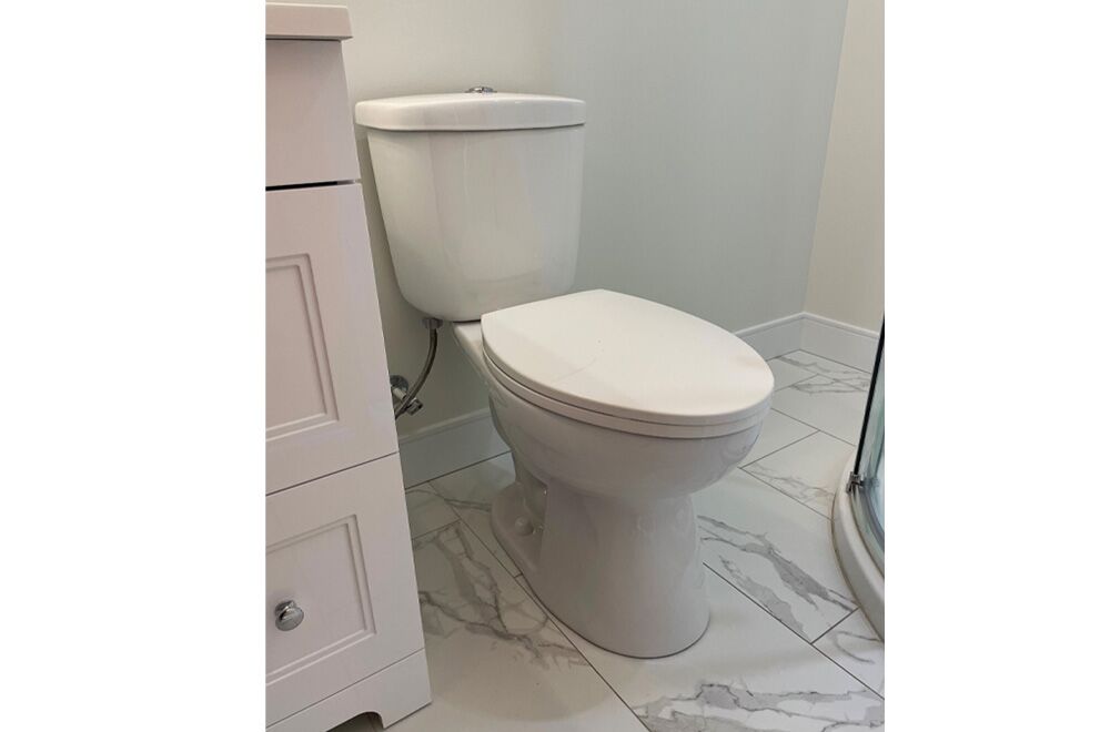 Alanno Toilet 2