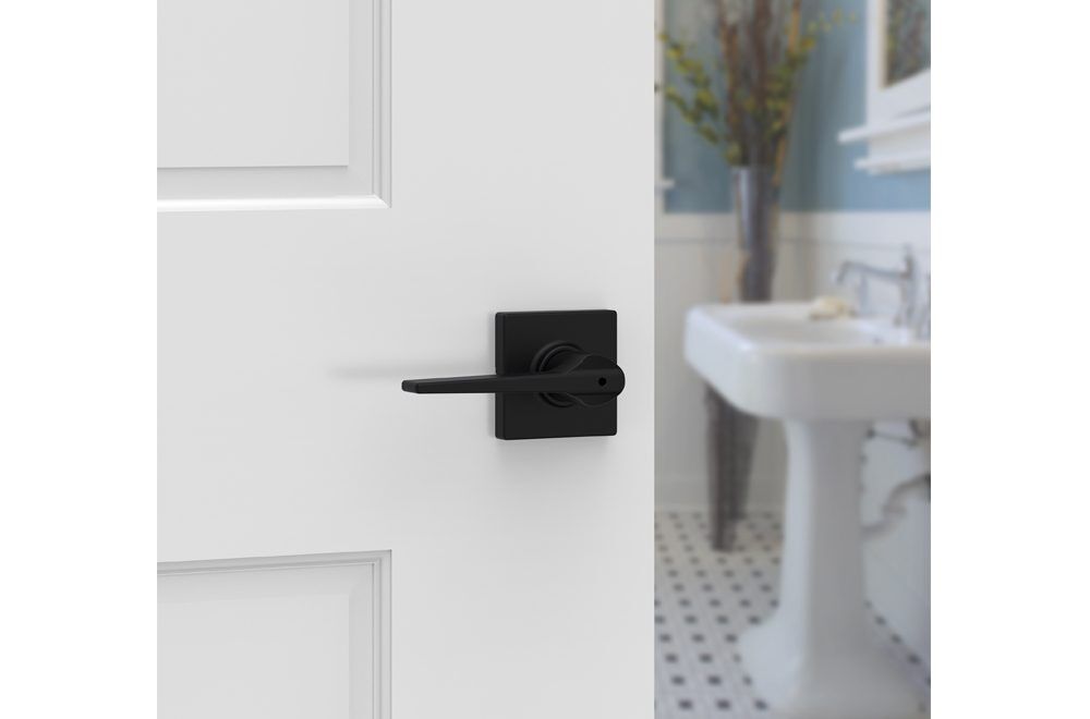 hollis-square-privacy-lever-in-matte-black (2)