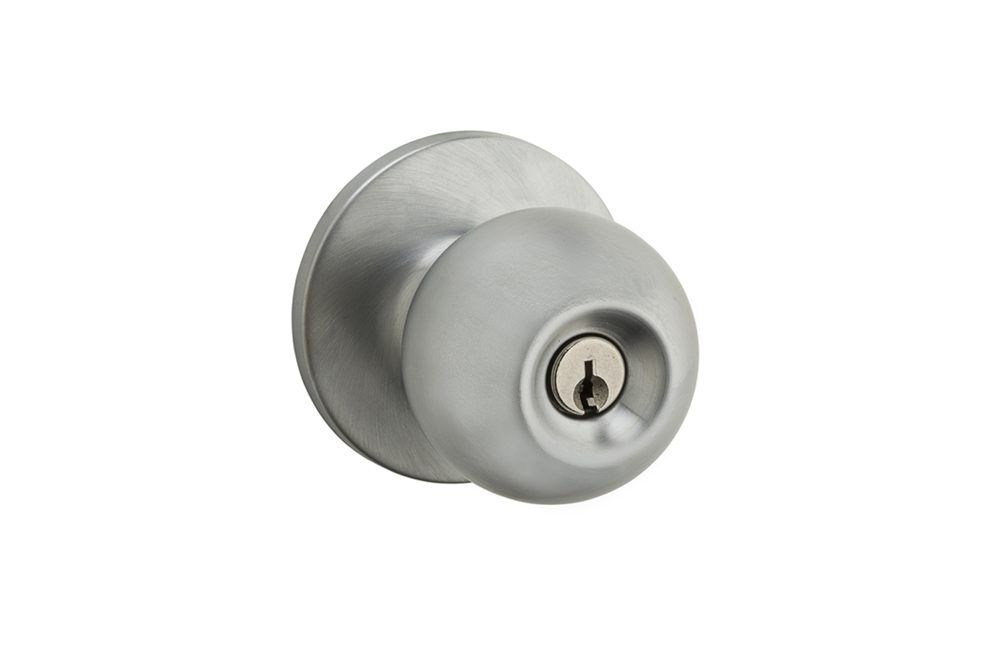 regina-keyed-entry-knob-in-satin-chrome (1) COVER