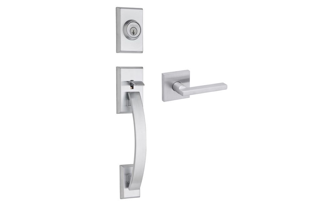 Tavaris-handleset-with-halifax-lever-in-satin-chrome
