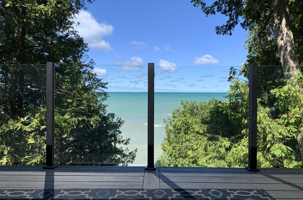 Vista Frameless glass railing 1
