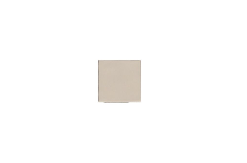 Ceratec Confetto 4x4 tile bone sample