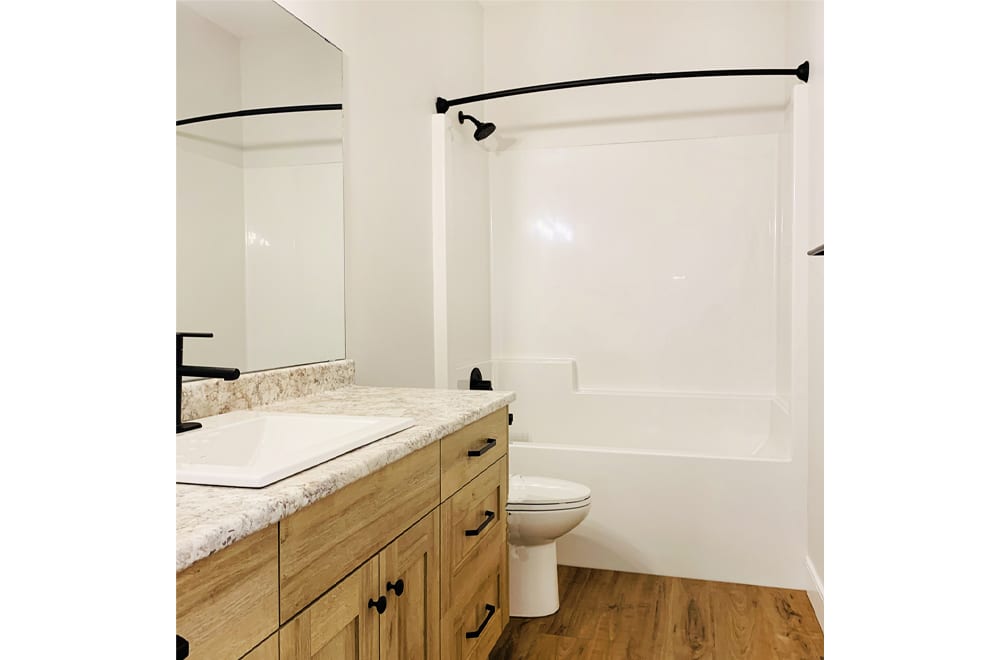 Hytec Tub Shower (2)