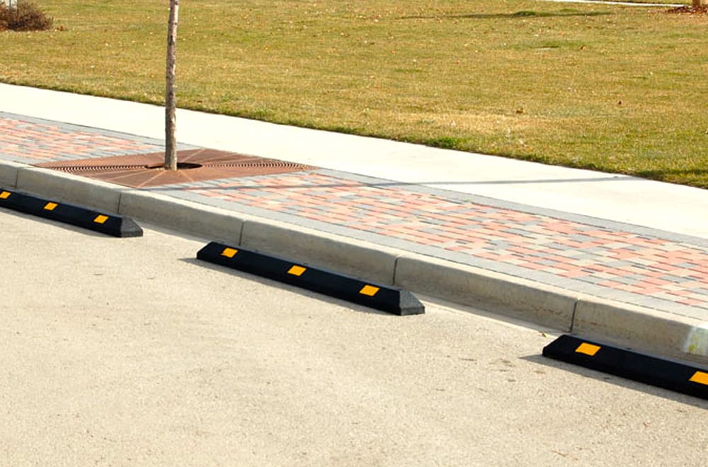Parking Curb
