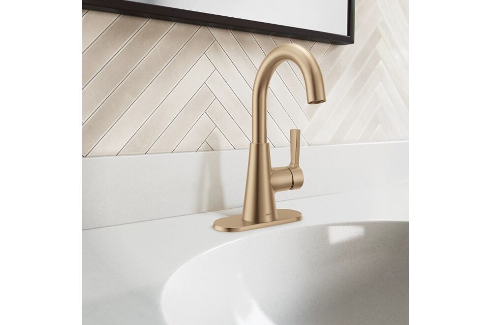 Moen Mikah 1 handle lavatory faucet 84310BZG 4